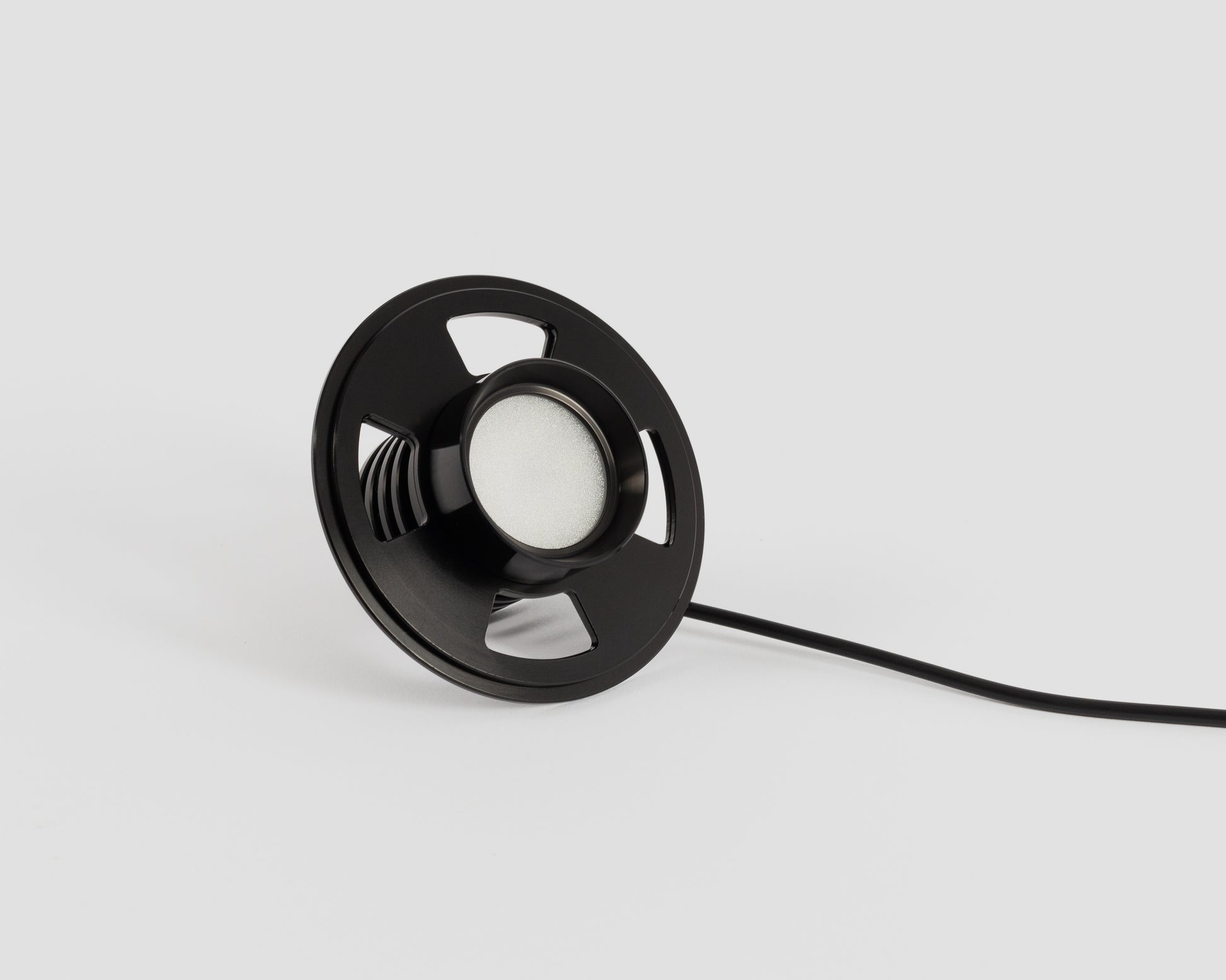 Detail of Baiosphere Mini light in black