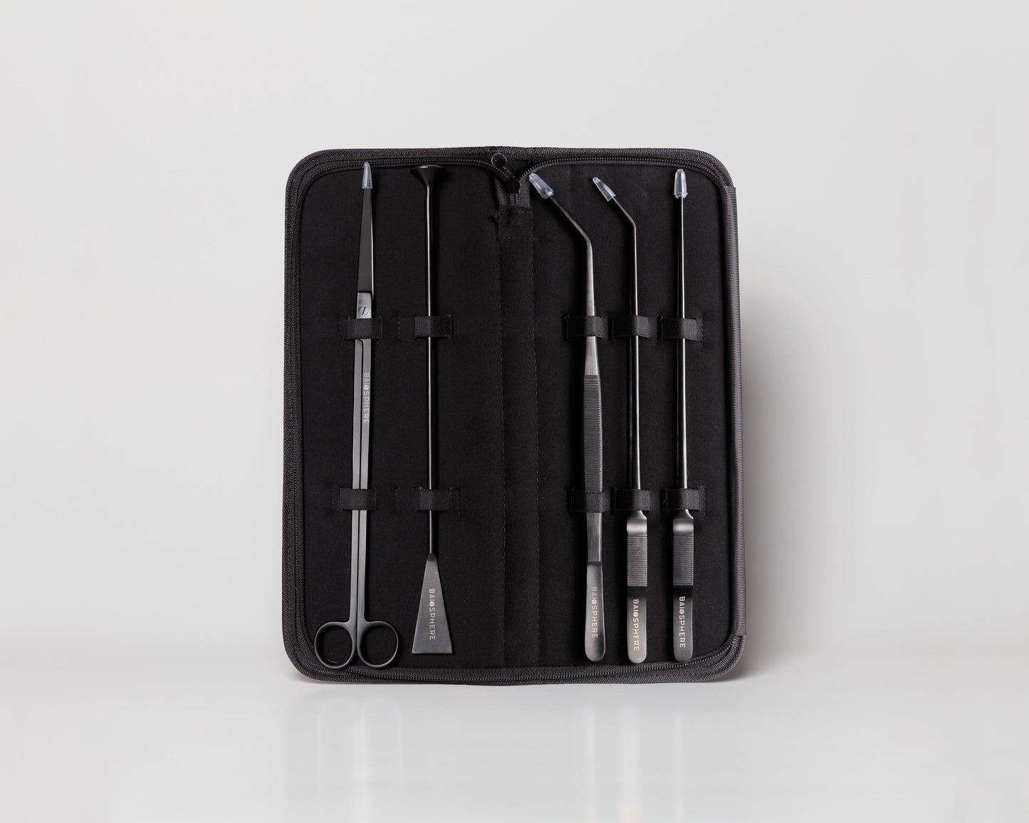 Baiosphere scaping tools set in black with leather look case